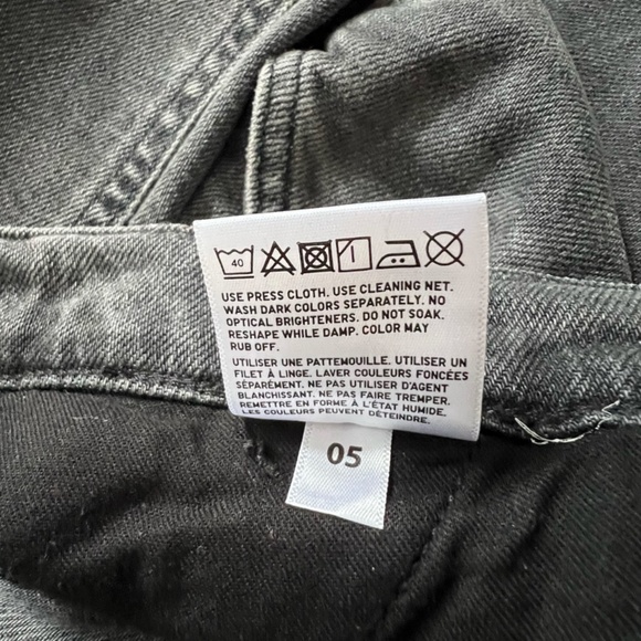 Uniqlo Men's Wide Fit Tapered Style Middle Rise Black Jeans Size 33 - Picture 7 of 13